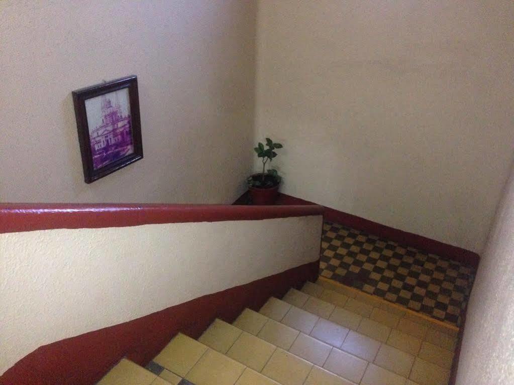 Hotel Gallo Rubio Гуадалахара Екстериор снимка